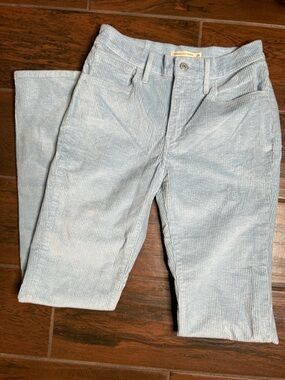 Levi’s 724 High Rise Straight Corduroy Sky Blue Pants